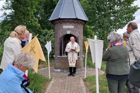 Nieuw Jozefbeeld Thorn ingezegend